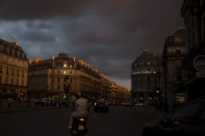 PARIS_LOUVRE_ORAGE_5488